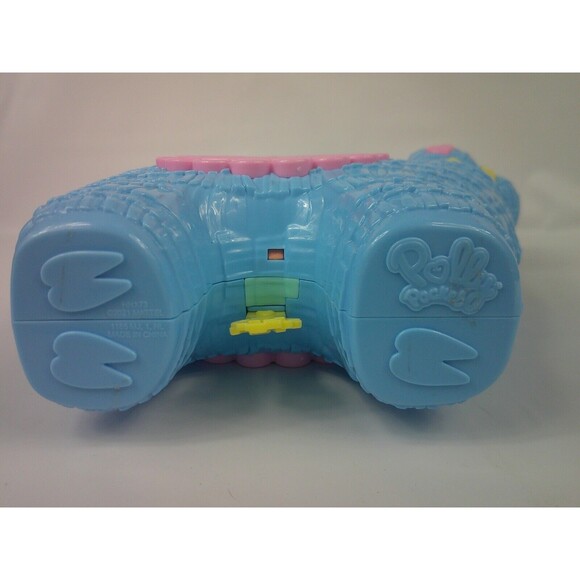 Polly Pocket Pajama Party Llama Party Foldable Carrying Playset Case 2021 Mattel - Picture 2 of 5